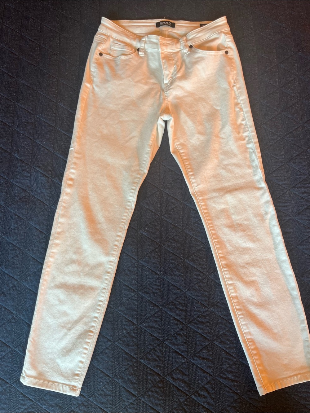 Buffalo David Bitton White Women’s Slim Jeans, size 27